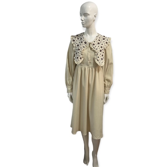 Kuose Peter Pan Collar Midi Dress - Picture 2 of 16